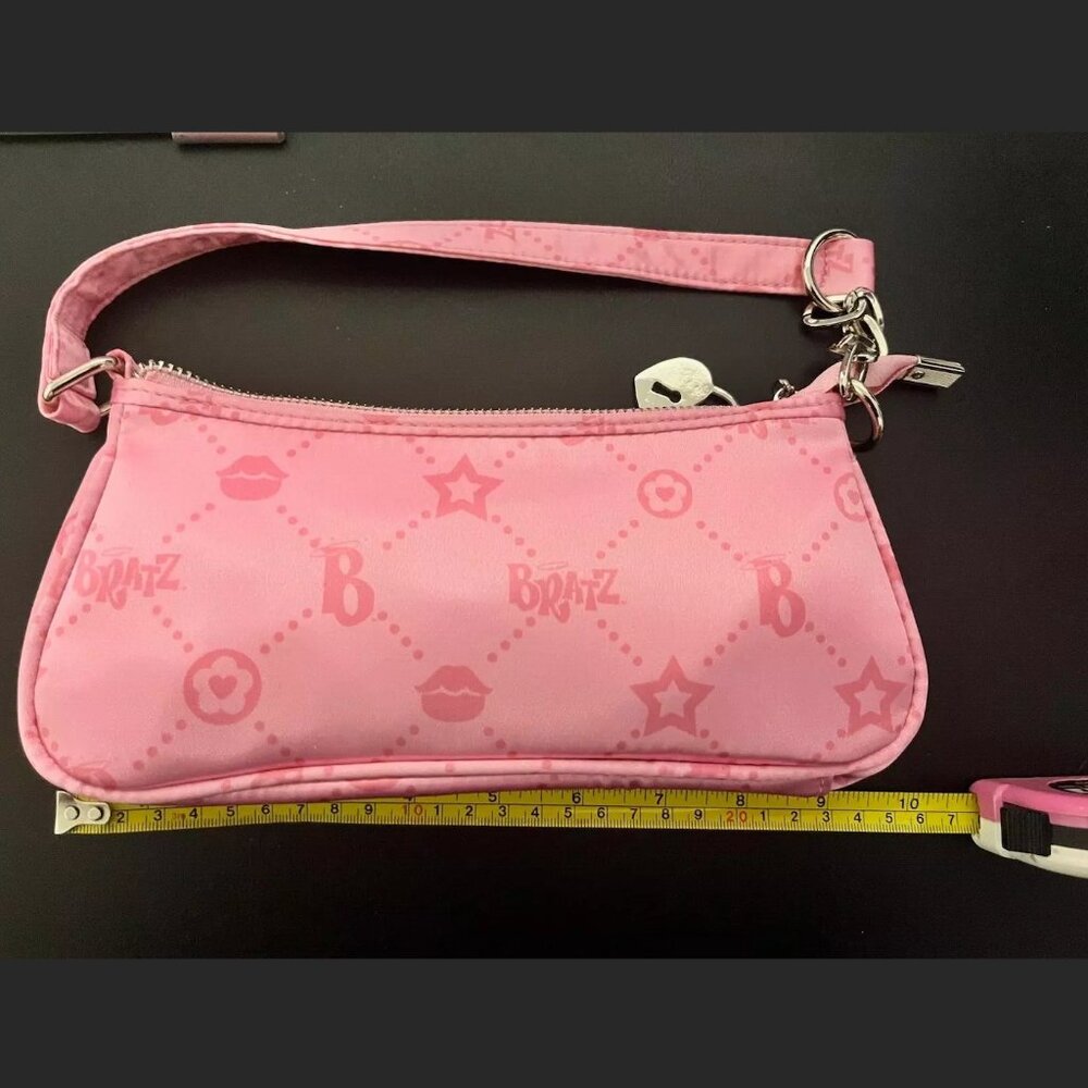 Dolls Kill x Bratz Girlz Really Rock Satin Repeat Print Shoulder Bag NEW - Picture 6 of 9